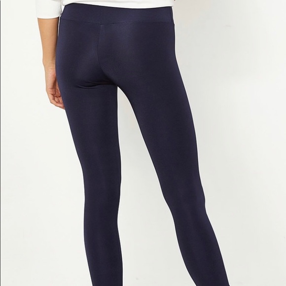 Highwaisted Shaping Shiny Leggings - Picture 2 of 6